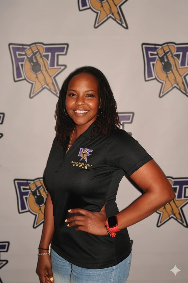 Ms. Rae, Owner of F3T
